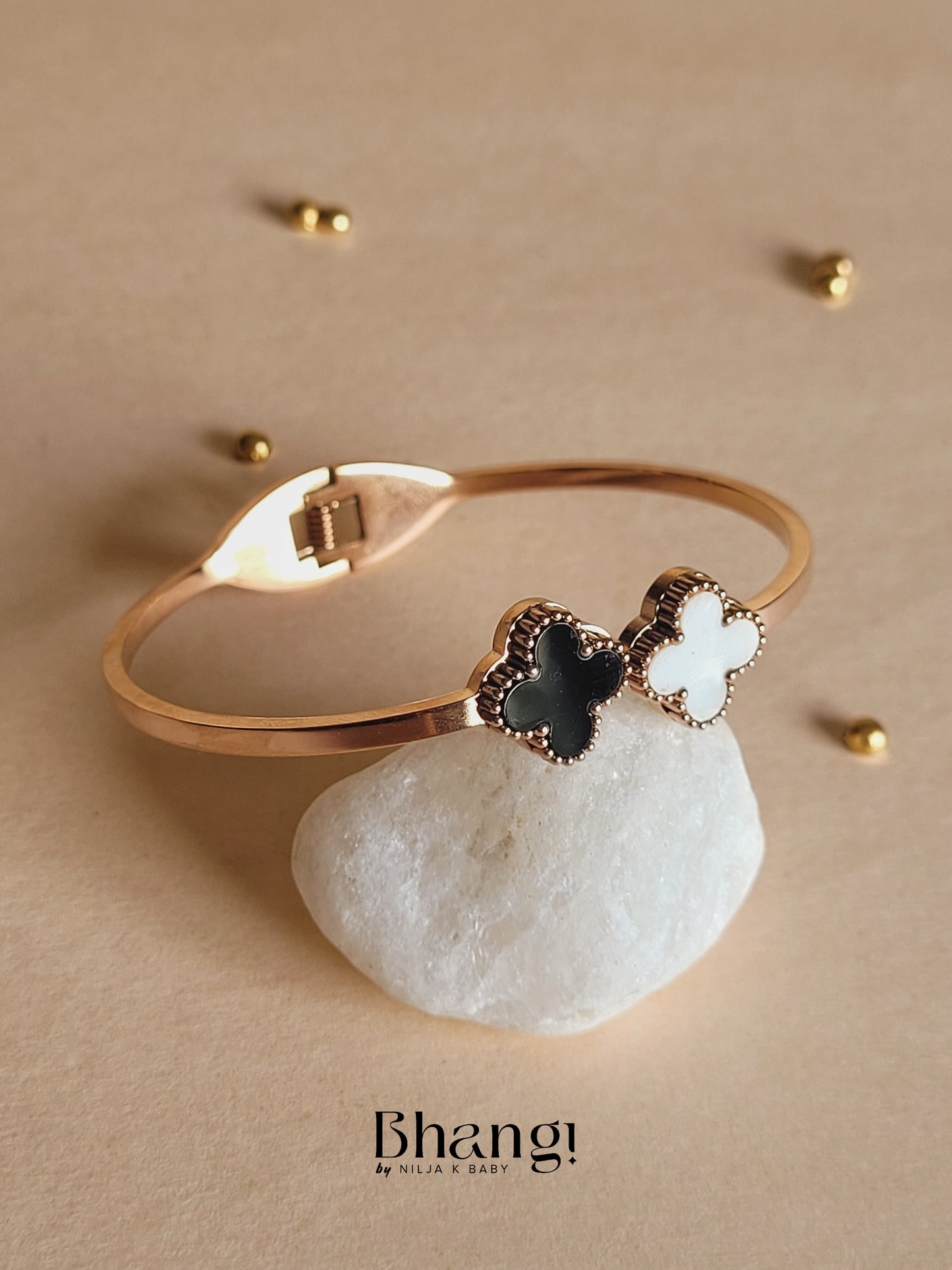 Rose Gold Double Clover Bangle