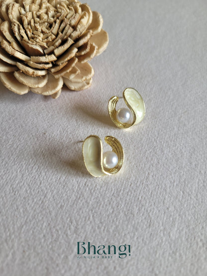 Pearl in Shell Stud Earrings